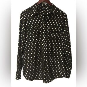 Who What Wear, Button Down Blouse. Size M